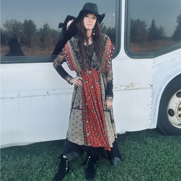 🪬Lost&Found•Sparrow77🧿upcycled designs🪬 - Picture 8 of 16